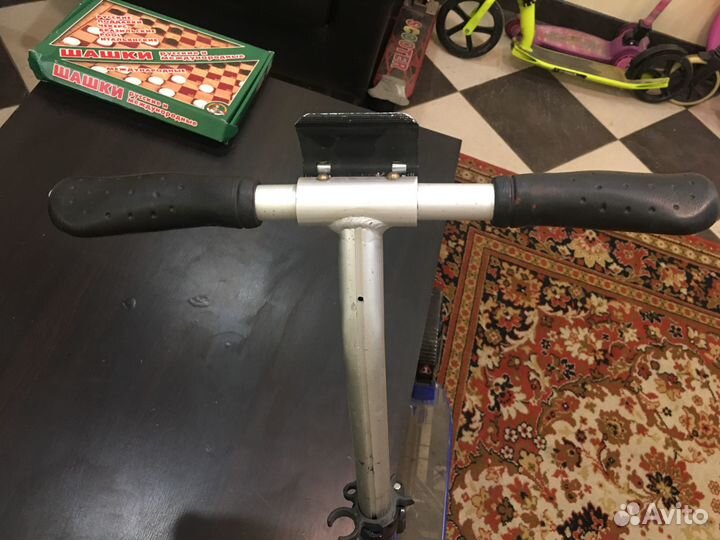 Самокат Explorer