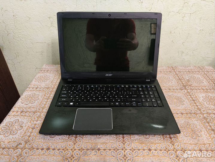 Ноутбук Acer Aspire E5-576 N16Q2