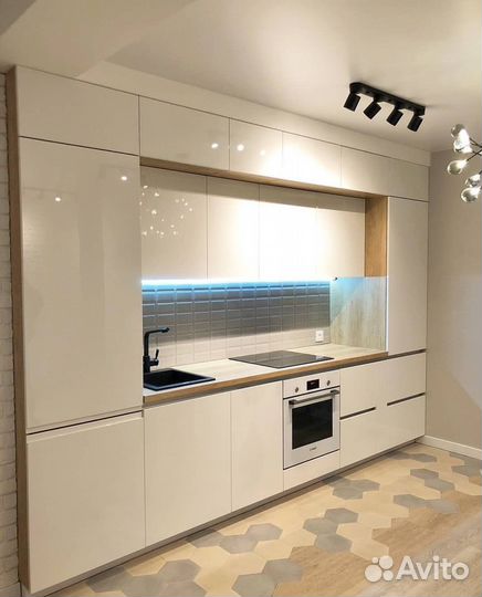 Кухонный гарнитур на заказ