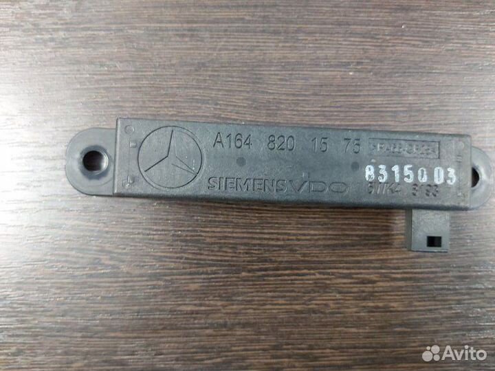 Антенна Mercedes Ml 350 4Matic 164 272.967 2006