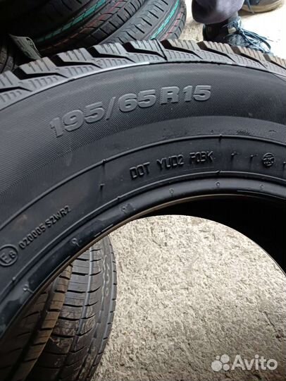 Viatti Brina Nordico V-522 195/65 R15