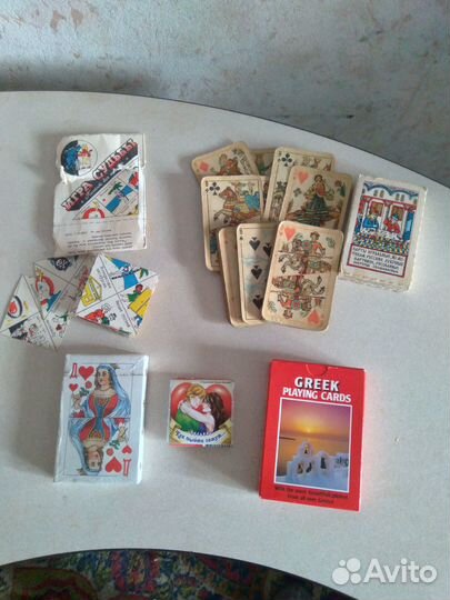 Игральные карты новые Греция и обычные Пасьянс