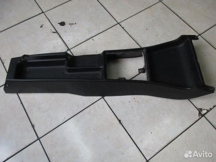 Накладка консоли (борода) w201 C-class