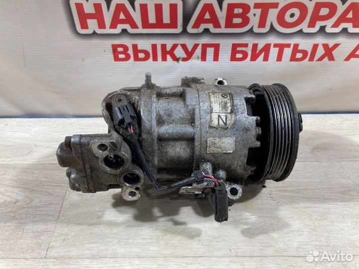 Компрессор кондиционера Bmw 1 хэтчбек 2008
