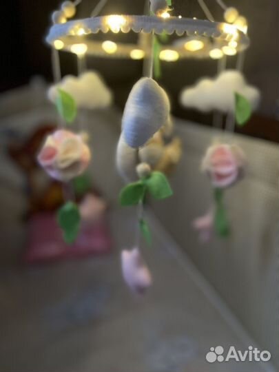 Мобиль на кроватку с подсветкой