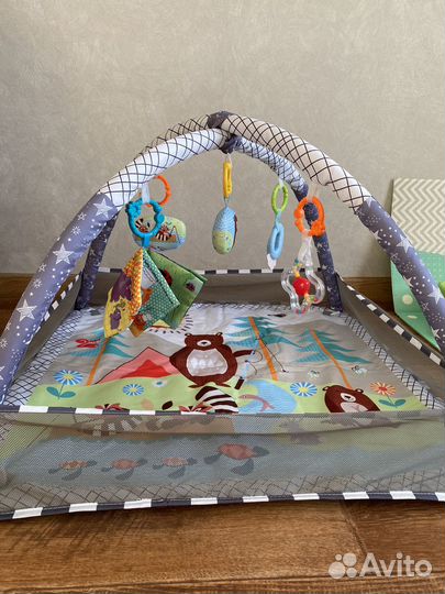 Развивающий коврик