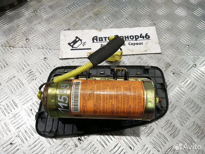 Подушка безопасности в торпедо Nissan Maxima A33