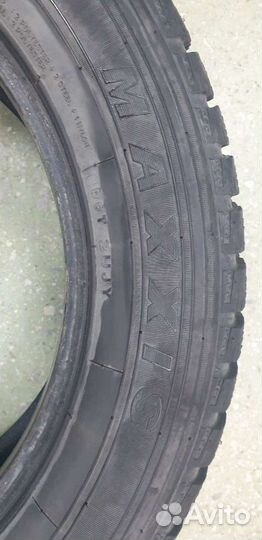Maxxis ArcticTrekker NP3 225/60 R17