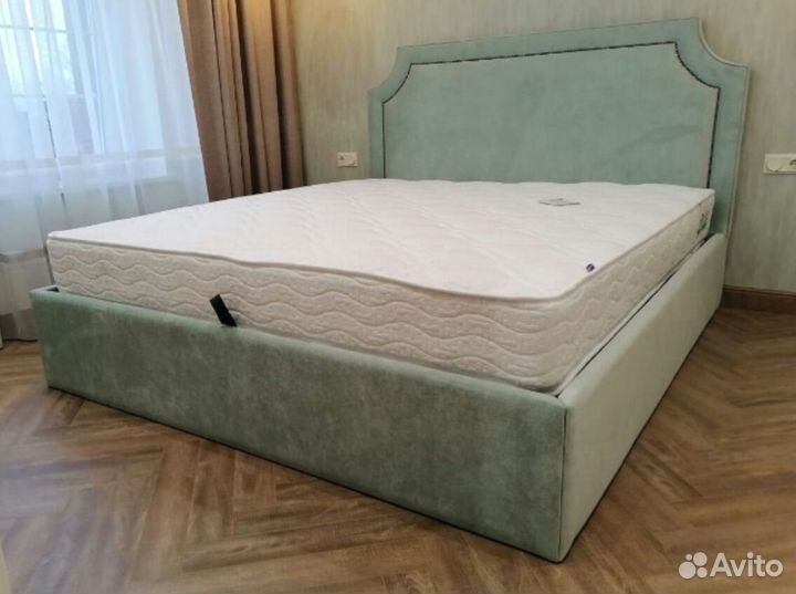 Кровать 200х200