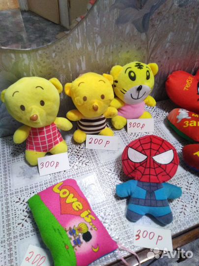 Игрушки мягкие разные