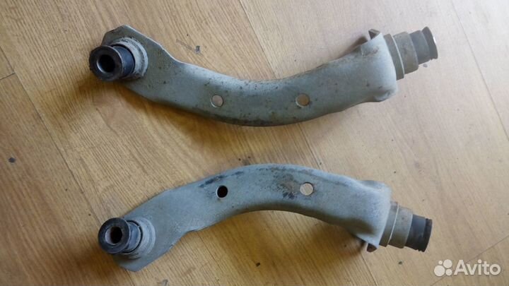 Крепления подрамника Рено меган 2