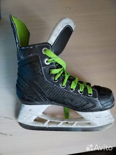 Хоккейные коньки bauer