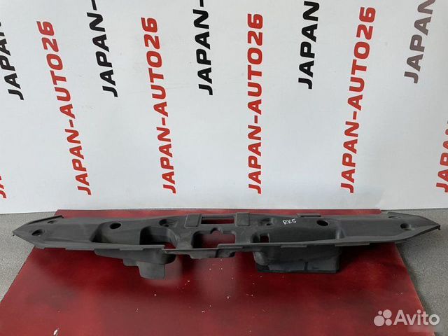 Верхний дефлектор радиатора Honda Stepwgn RK1 RK5