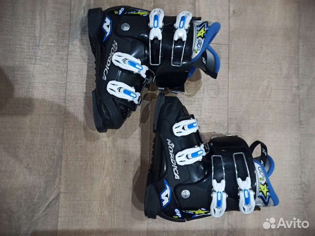 Горнолыжные ботинки детские 22.5