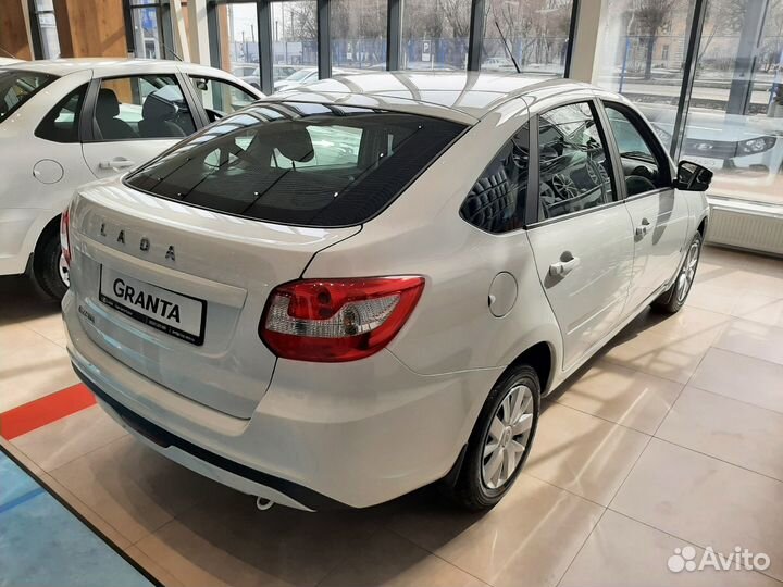 LADA Granta 1.6 МТ, 2024