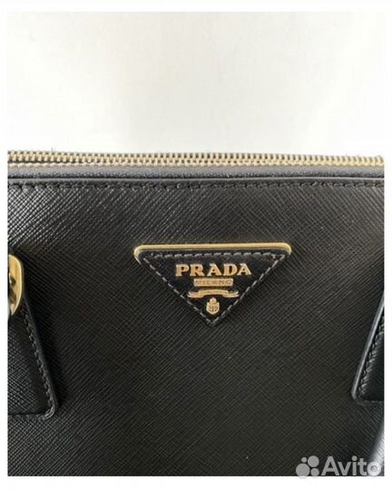 Сумка Prada