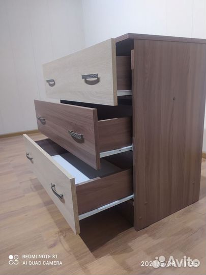 Комод с ящиками