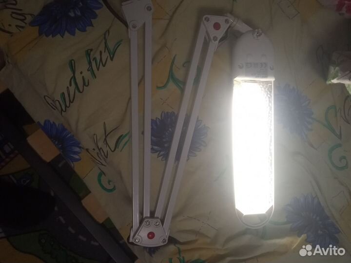 Лампа раздвигающаяся