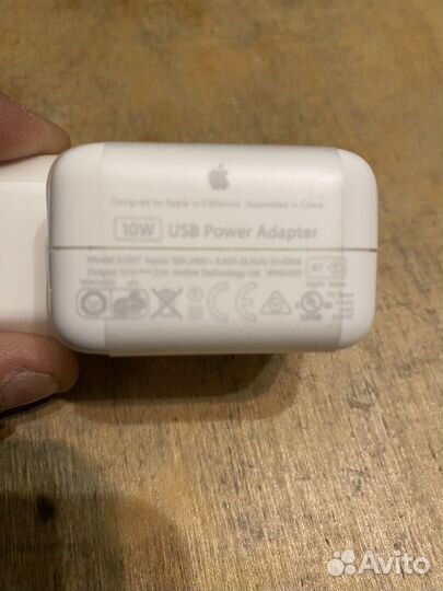 Зарядное устройство Apple