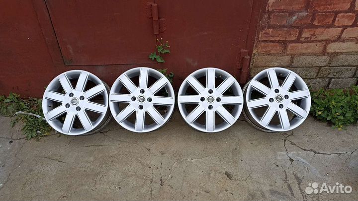 Литые диски r 15 Nissan, Renault