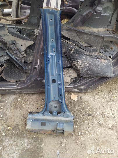 Стойка левая средняя hyundai solaris 1