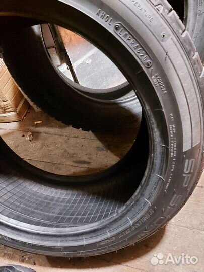 Dunlop SP Sport FM800 235/45 R17 94W