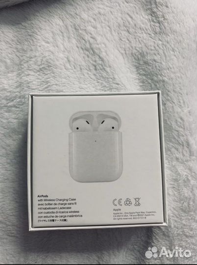 Беспроводные наушники новые