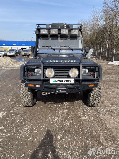 Land Rover Defender 2.4 МТ, 2010, 31 374 км