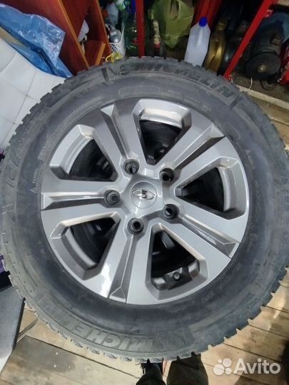 Зимние шины с дисками