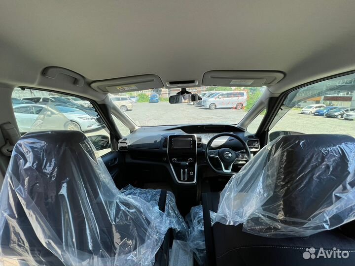 Nissan Serena 2.0 CVT, 2017, 40 000 км