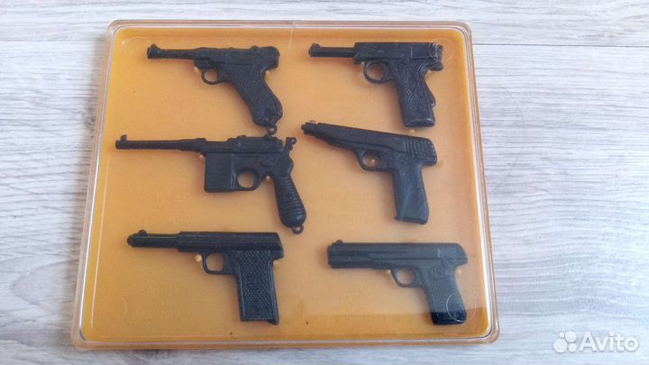 Набор пистолетов