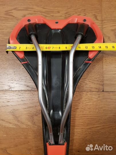 Велозапчасти в ассортименте