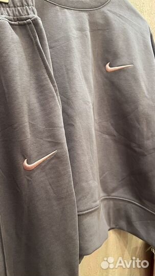 Спортивный комтюм женский