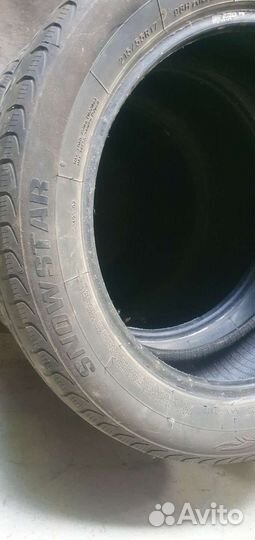 Powertrac SnowStar 215/55 R17