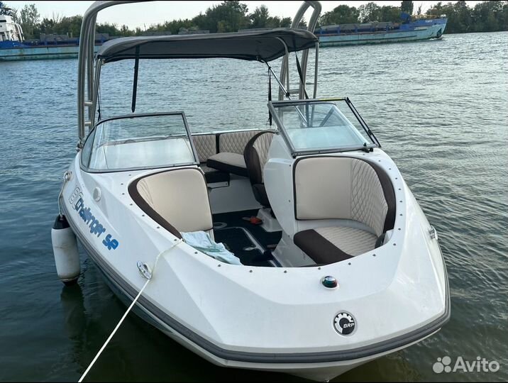 BRP SEA-DOO Challenqer/ SE 180