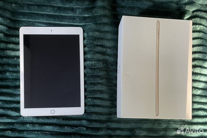 iPad 5 поколения WiFi + cellular 32 GB