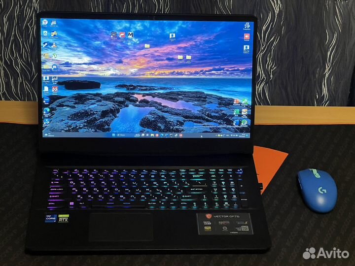Ноутбук Msi 17.3 Vector 3070Ti