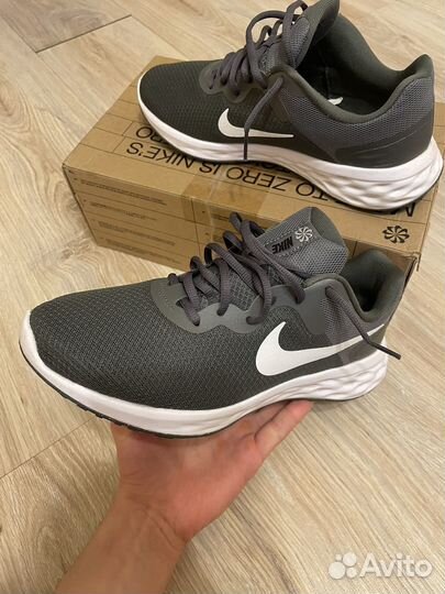 Nike Revolution 6NN