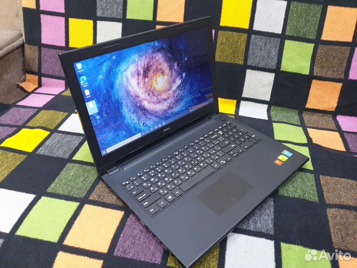 Ноутбук Dell Inspiron 15 i5 (видео 2Гб)