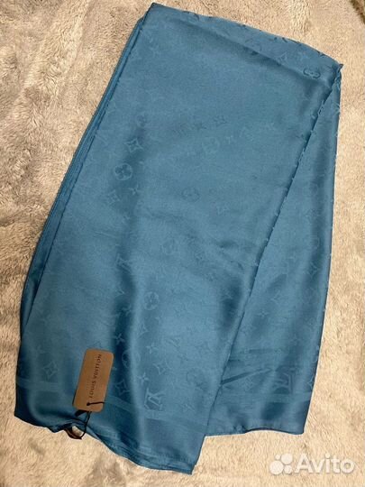 Шарфы платки палантины