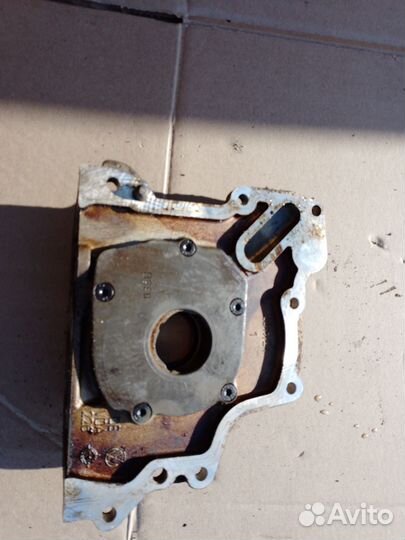 Маслянный насос Volkswagen Golf plus 1.4 80 лс CGG