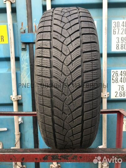 Goodyear UltraGrip Performance Gen-1 215/60 R17 96H