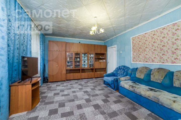 Дом 239 м² на участке 25 сот.