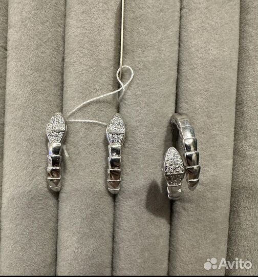 Серебряные комплекты
