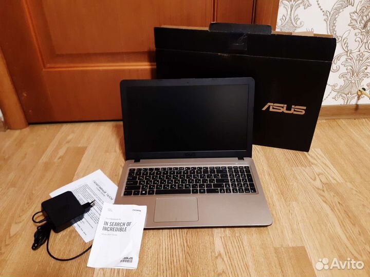 Новый,FHD.i7-4ядра,ssd500, gf110mx,6gb,сумка