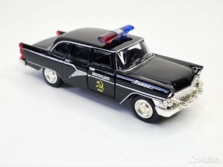 Модель машины Газ-13 Чайка милиция 1:43