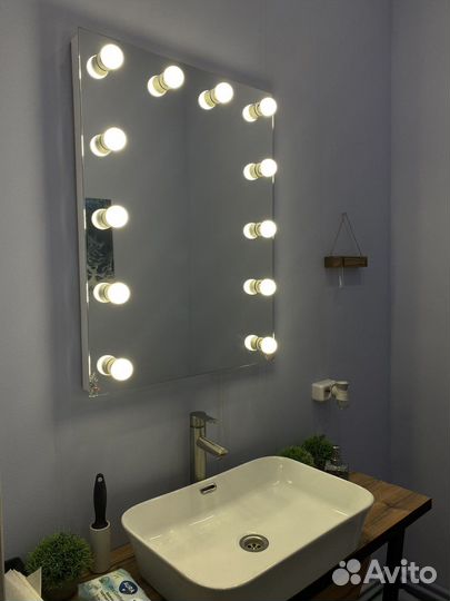 Гримерное зеркало