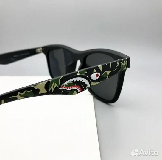 Солнцезащитные очки Bape