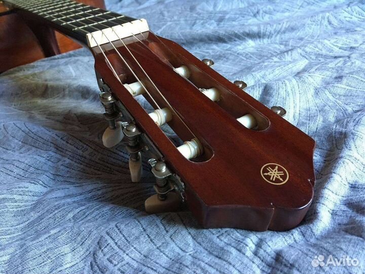 Yamaha C40 (новая)