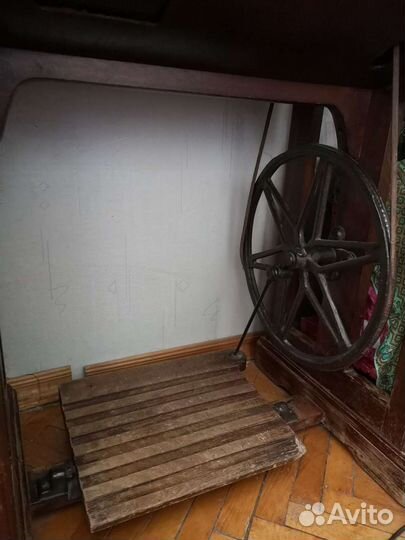 Швейная машинка Knoch